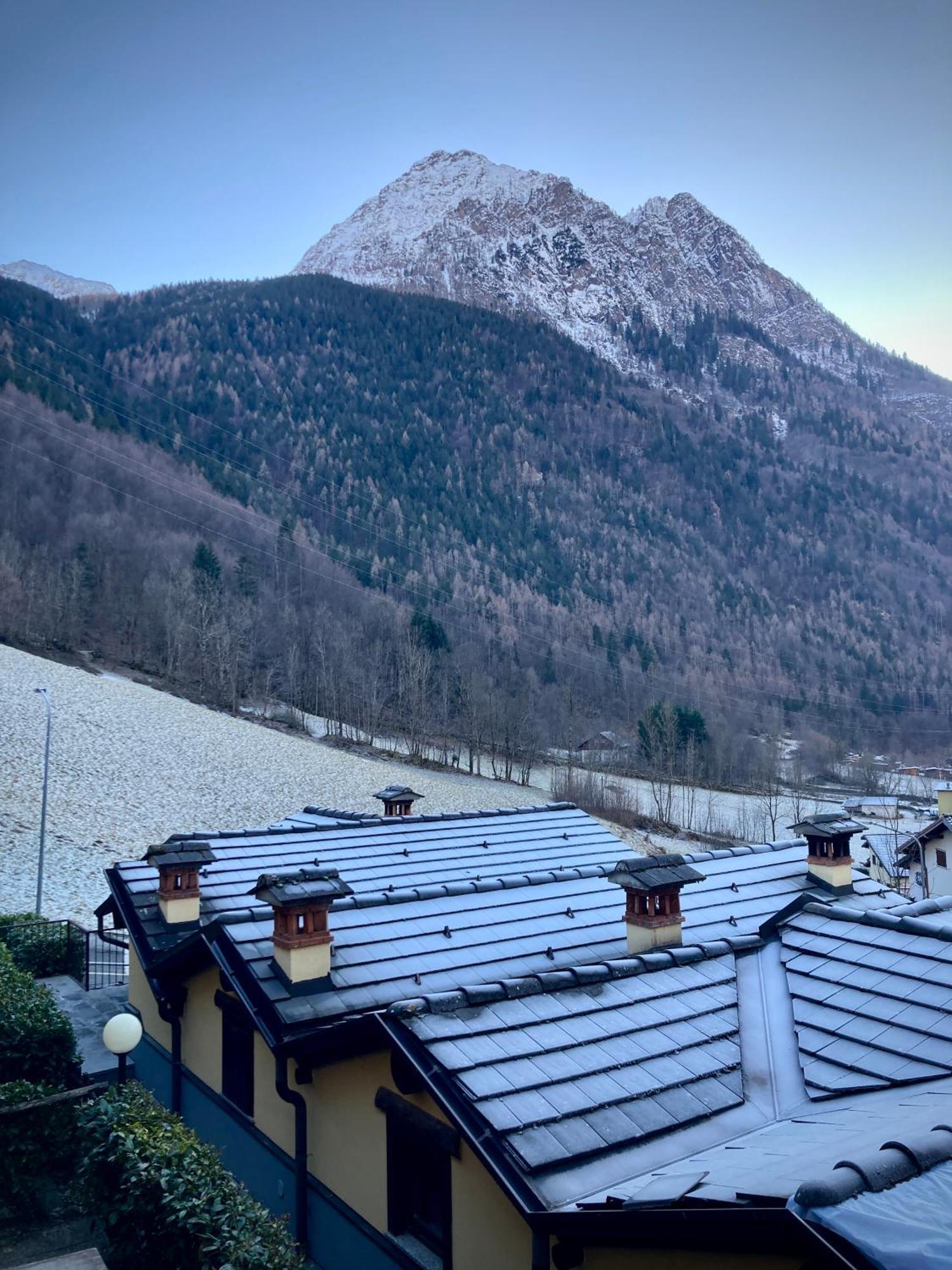 Finestra Sulle Alpi Orobie Appartement Valbondione Buitenkant foto