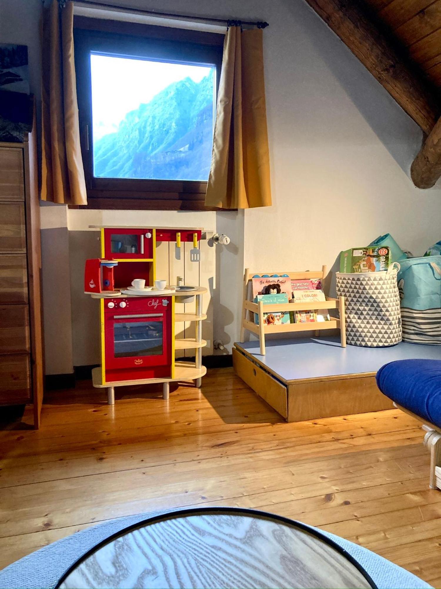 Finestra Sulle Alpi Orobie Appartement Valbondione Buitenkant foto