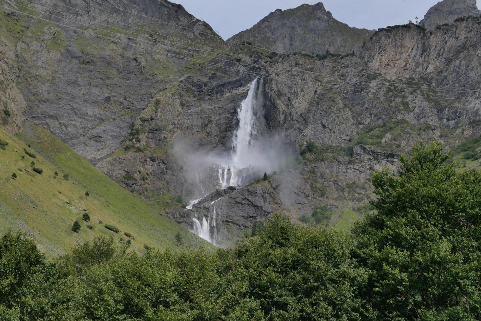 Finestra Sulle Alpi Orobie Appartement Valbondione Buitenkant foto